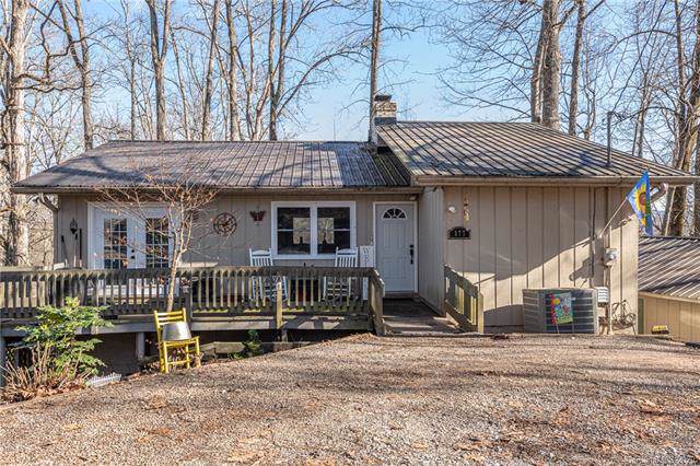 177 Lakeview Circle - Photo 1