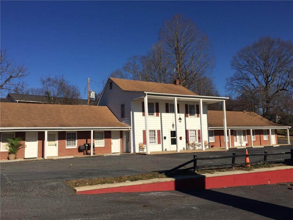 671 Court Street - Photo 1