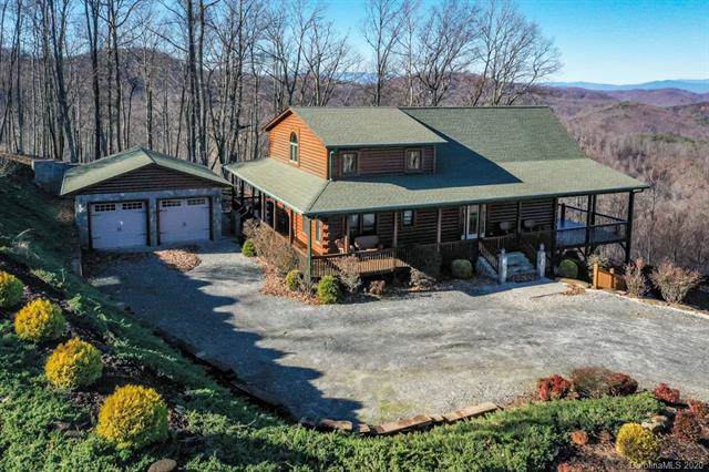 881 Summit Parkway - Photo 1