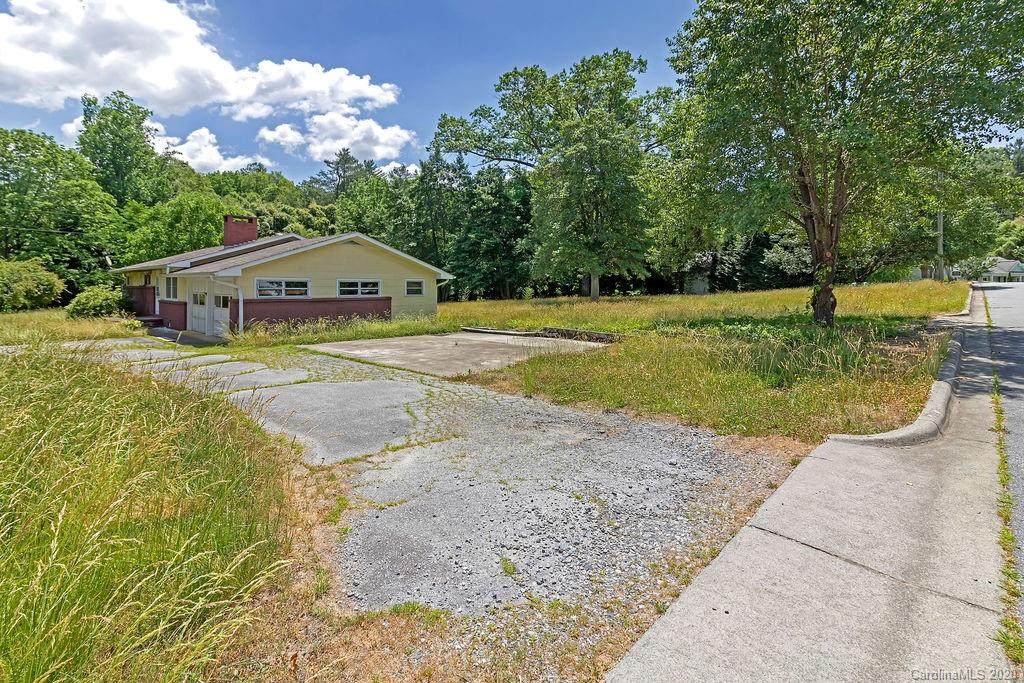 13 Laurel Village Drive - Photo 1