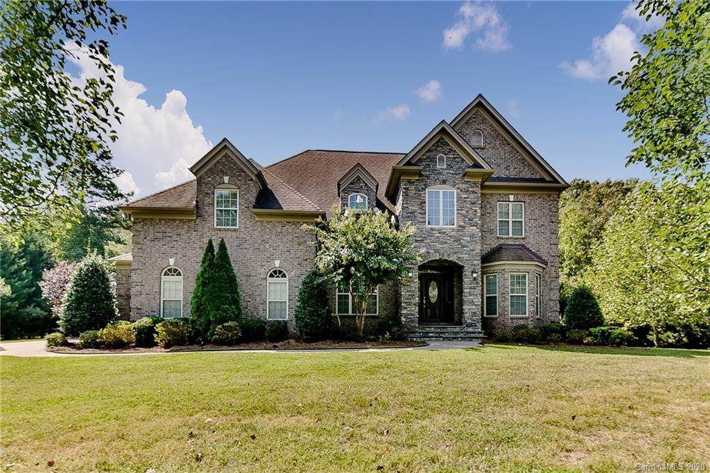 5915 Ravine Drive - Photo 1