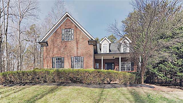 511 Shady Oaks Drive - Photo 1