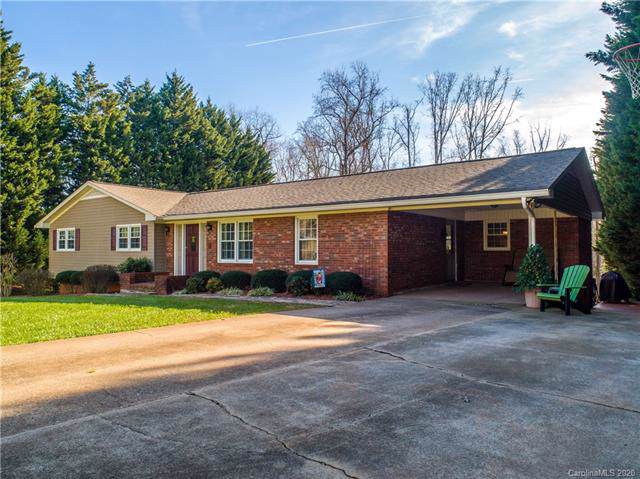 166 Robbins Drive - Photo 1