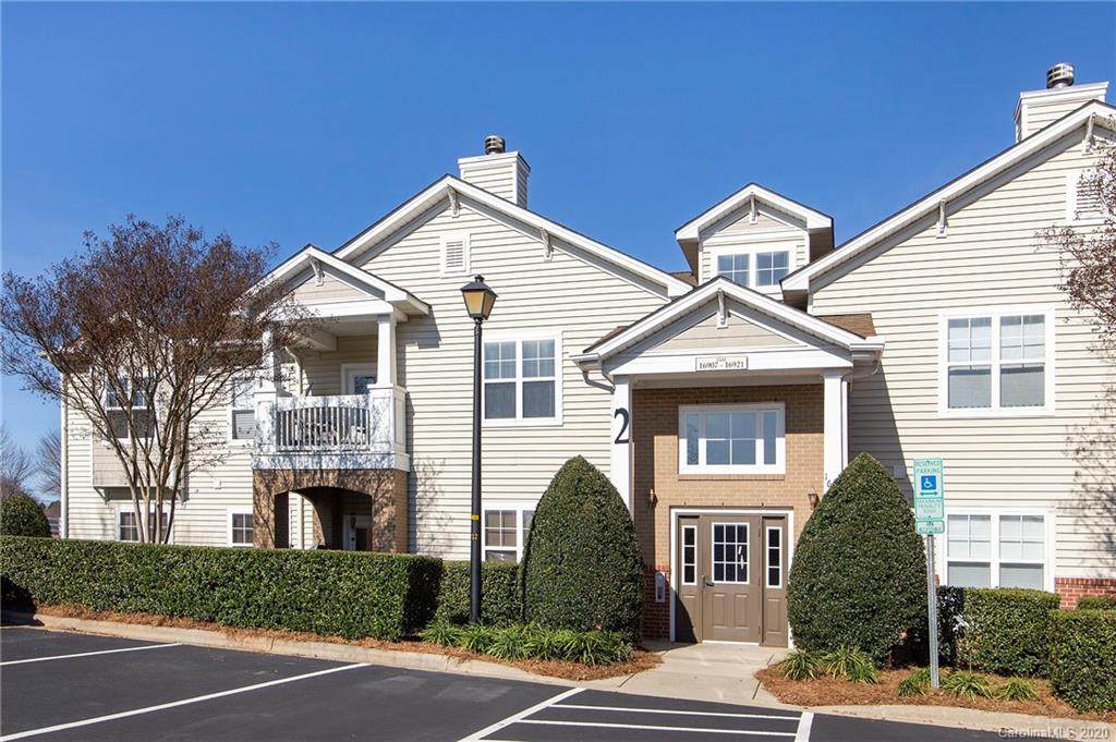 16915 Doe Valley Court - Photo 1