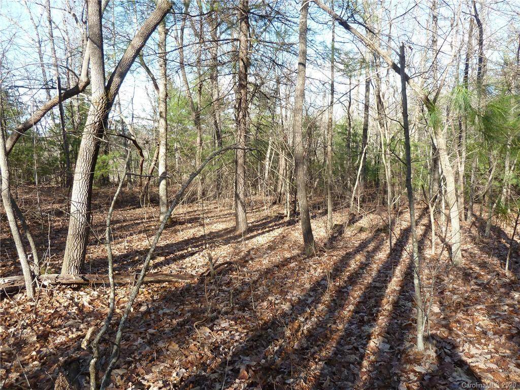 52 Pointe Drive - Photo 1