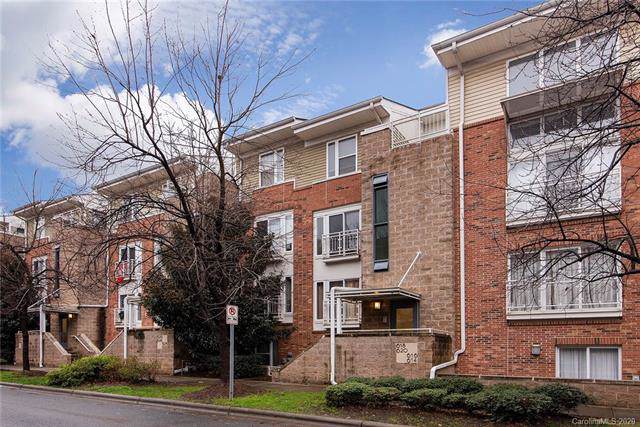 618 Raphael Place - Photo 1
