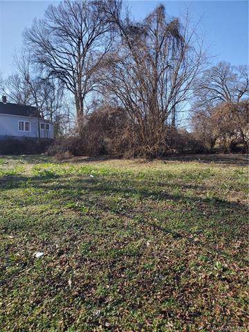 100 Crowell Drive - Photo 1
