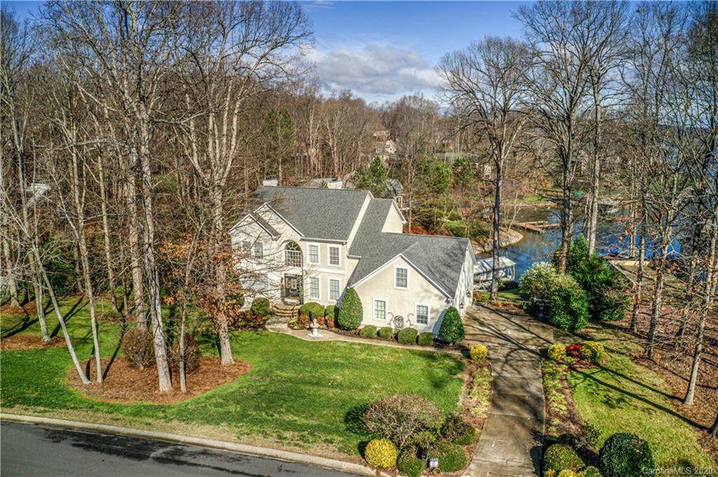 111 Sienna Lane - Photo 1
