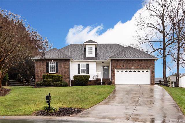 606 Highland Place - Photo 1