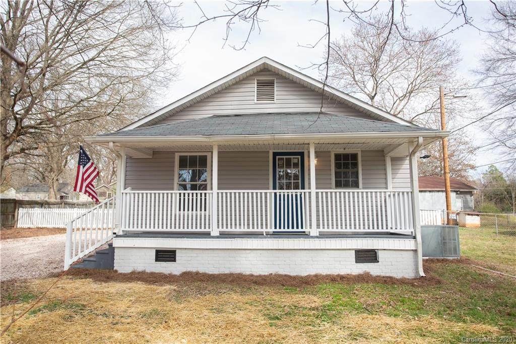 909 Lakeview Street - Photo 1