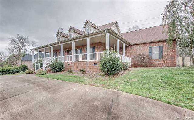2225 Lake Ridge Drive - Photo 1