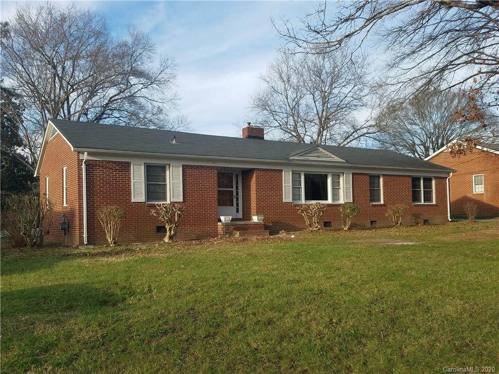 1820 Linwood Road - Photo 1