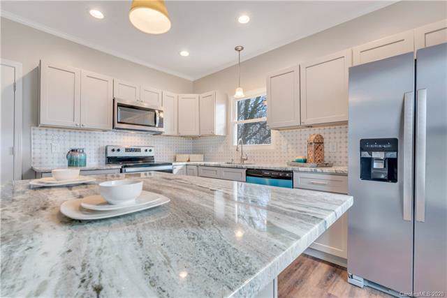 900 Cherry Street - Photo 1