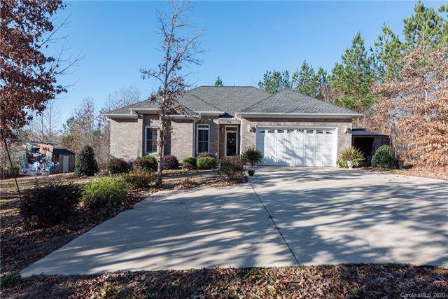 536 Adams Lane - Photo 1