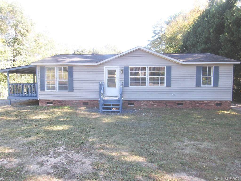 1122 Oakwood Drive - Photo 1