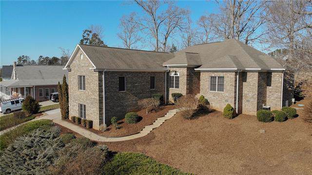 599 Players Ridge Road - Photo 1