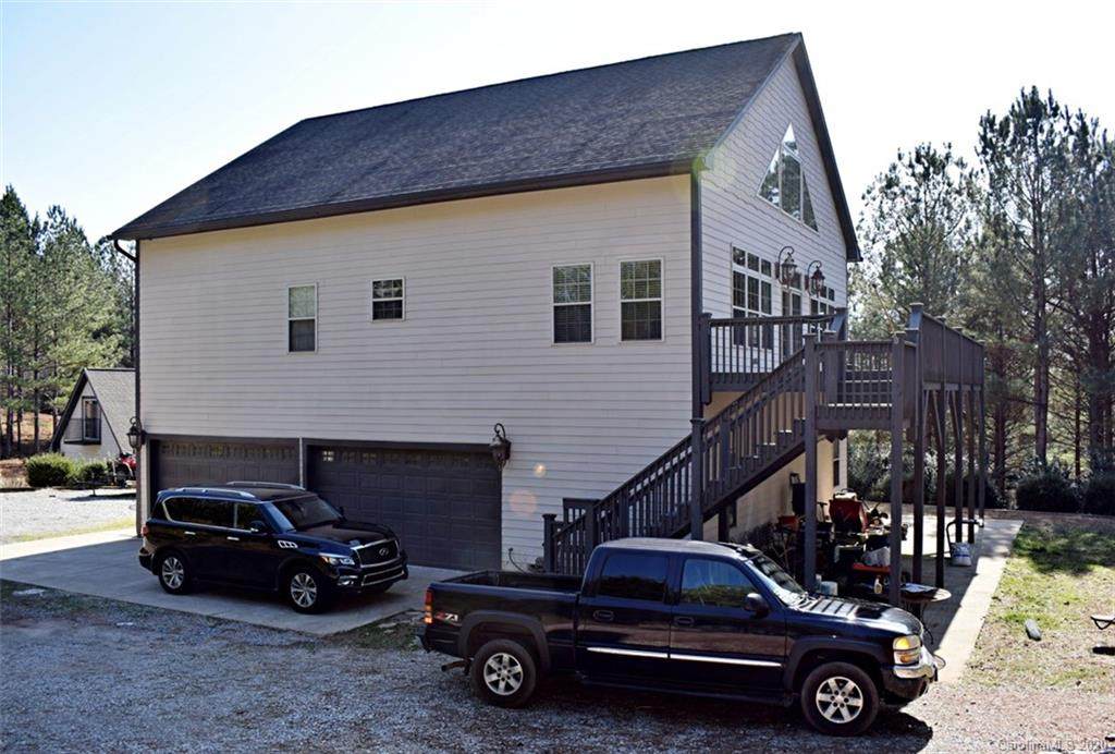 171 Hearthstone Drive - Photo 1