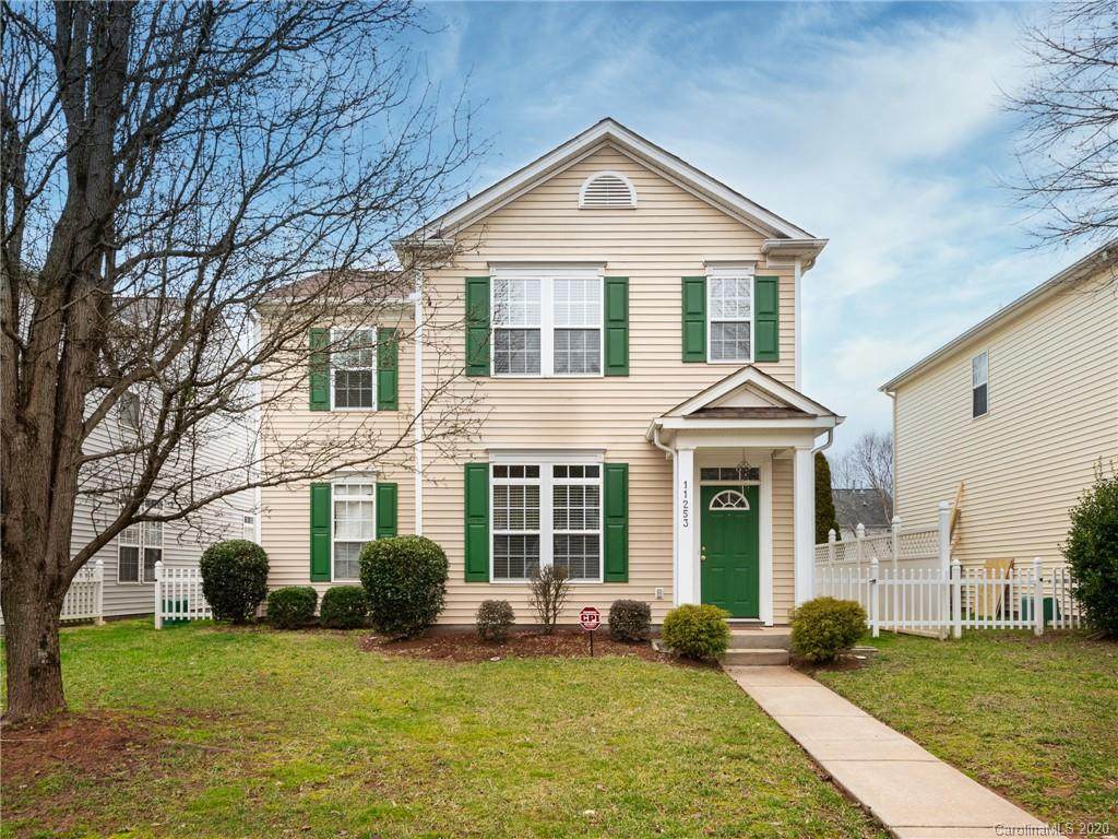 11253 Heritage Green Drive - Photo 1