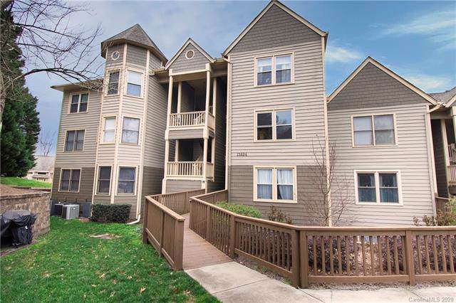 13824 Queens Harbor Road - Photo 1