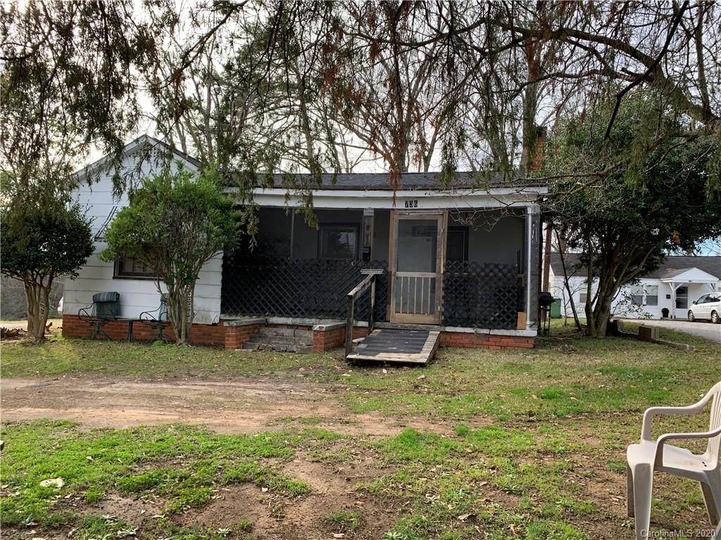 736 Main Street - Photo 1