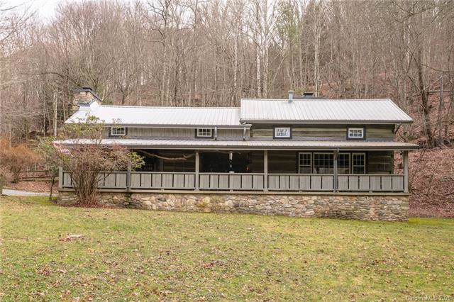 292 Village Lane - Photo 1