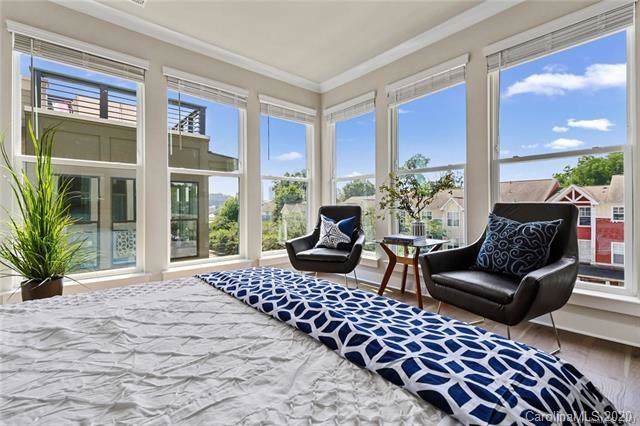 304 Uptown West Drive - Photo 1