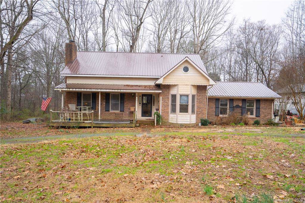 2311 Raccoon Run - Photo 1