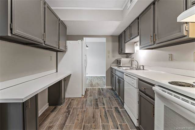 7119 Stonington Lane - Photo 1