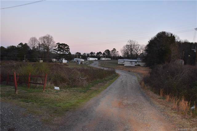 206 Albert Lane - Photo 1