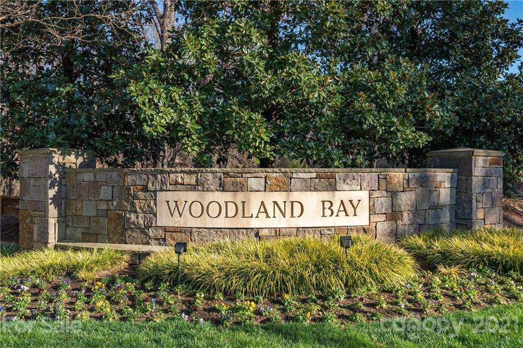7005 Lakeside Point Drive - Photo 1