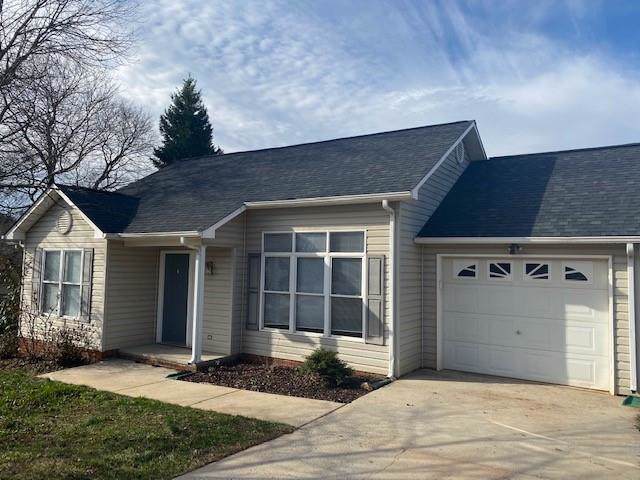 1817 Smyrna Lane - Photo 1