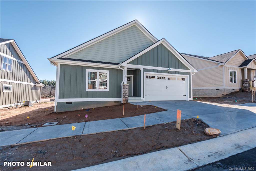 82 Leyland Circle - Photo 1