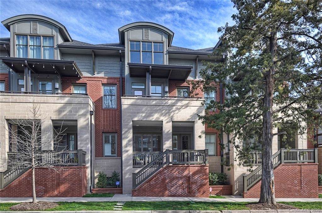 331 Tremont Avenue - Photo 1