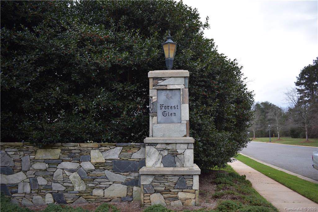 410 Glenview Drive - Photo 1