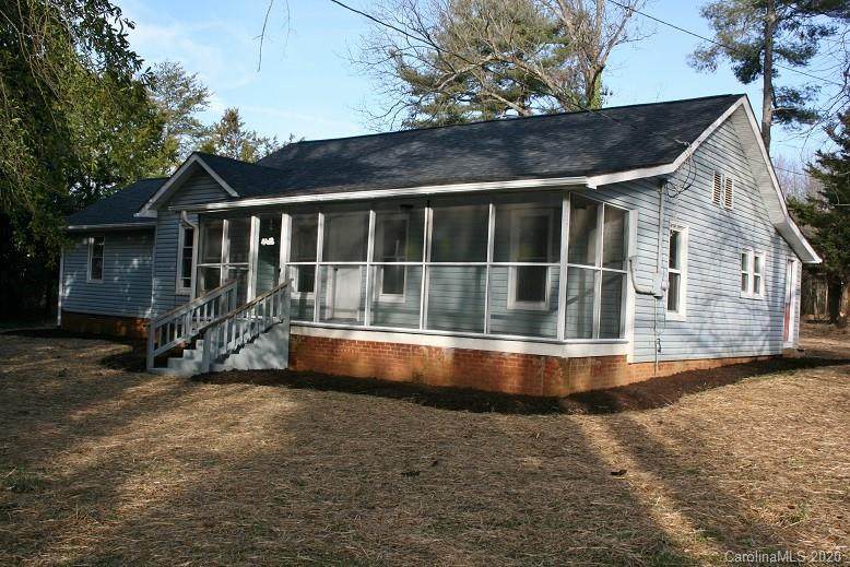 229 Friendship Drive - Photo 1