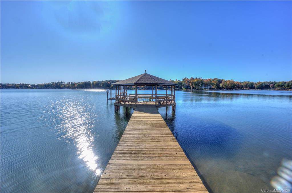 146 Sandy Shore Drive - Photo 1