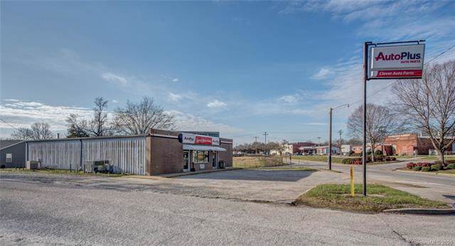 301 Main Street - Photo 1
