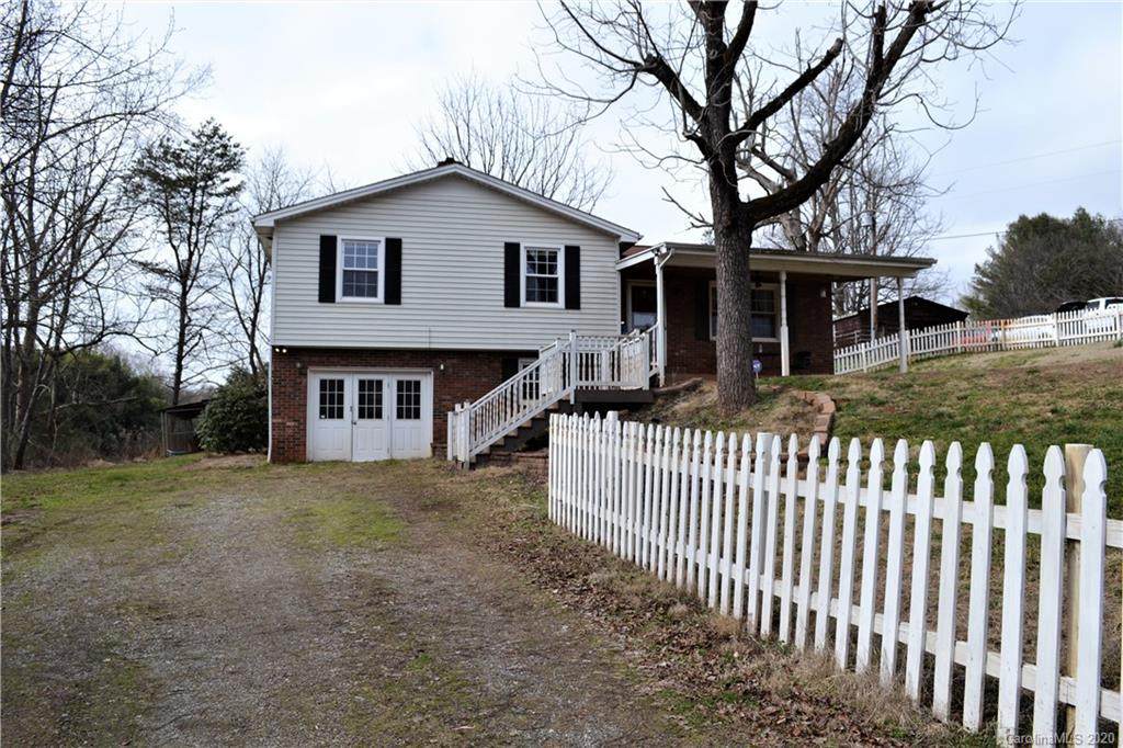 2811 Hartland Road - Photo 1