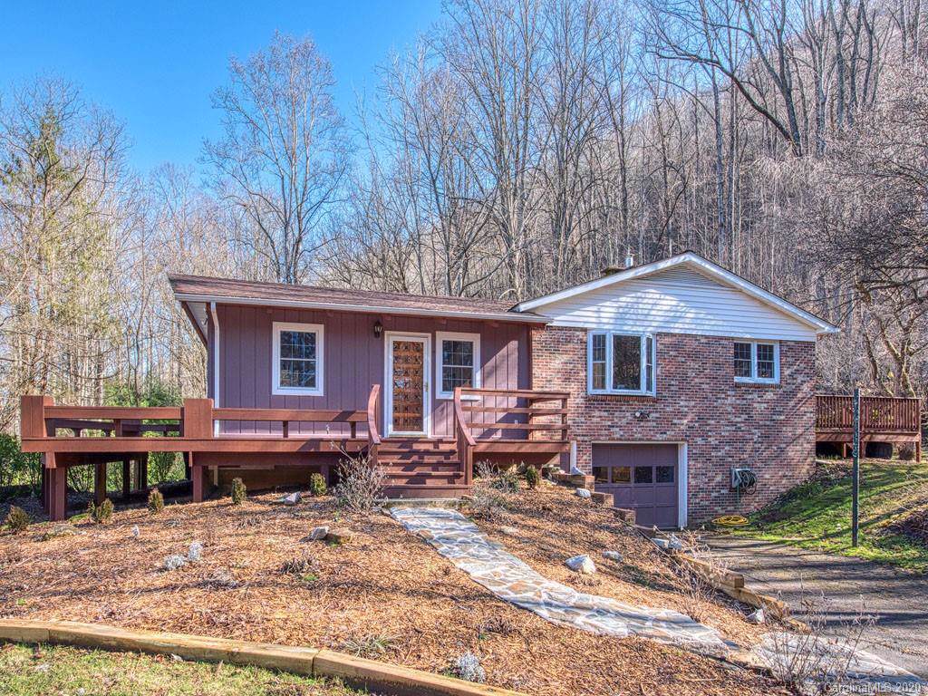369 Echo Drive - Photo 1