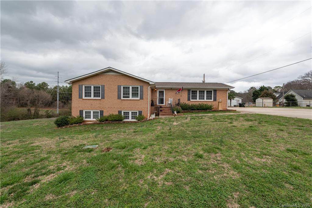 1806 Winfield Drive - Photo 1