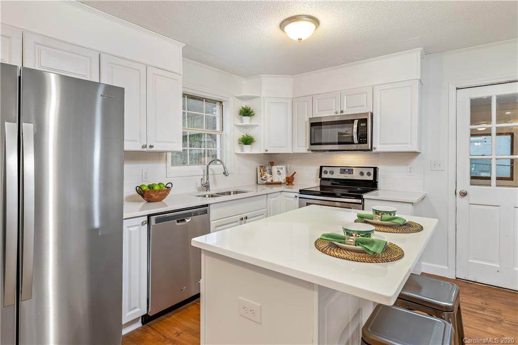 3006 Freida Lane - Photo 1