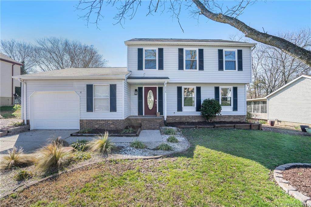 2926 Old House Circle - Photo 1