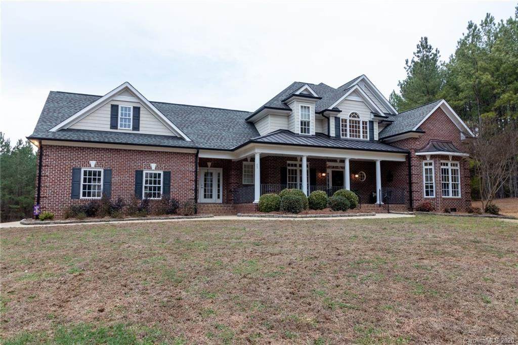 7050 The Wilds Drive - Photo 1 7050 The Wilds Drive - Photo 1