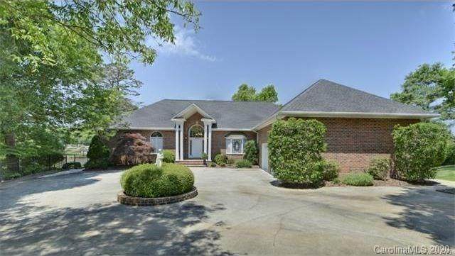 1575 Foxridge Road - Photo 1