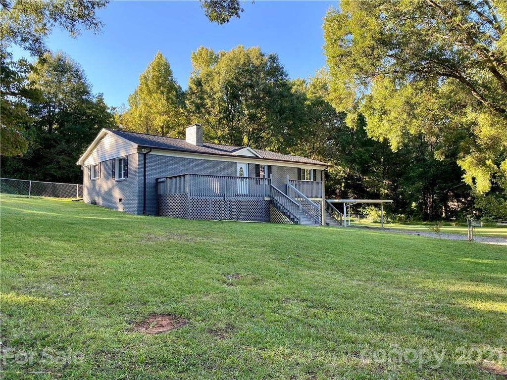 5619 Lantana Avenue - Photo 1