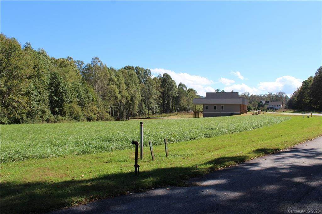 668 Skytop Farm Lane - Photo 1