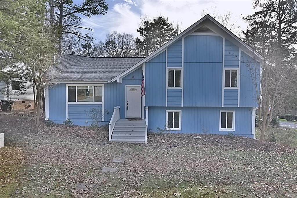 1055 Palmyra Drive - Photo 1