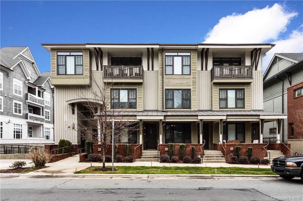 317 Tremont Avenue - Photo 1