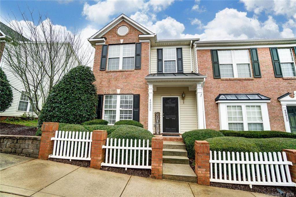 4002 Christine Lane - Photo 1