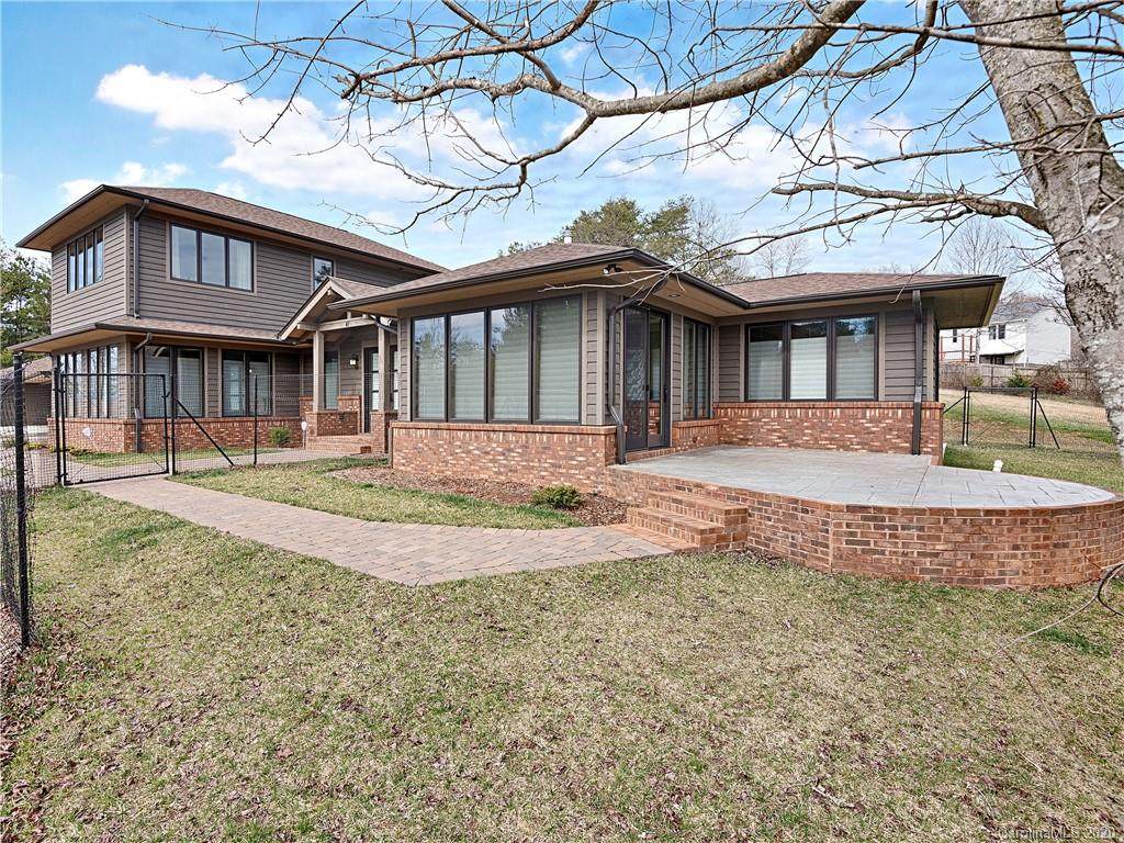 41 Wildwood Park - Photo 1